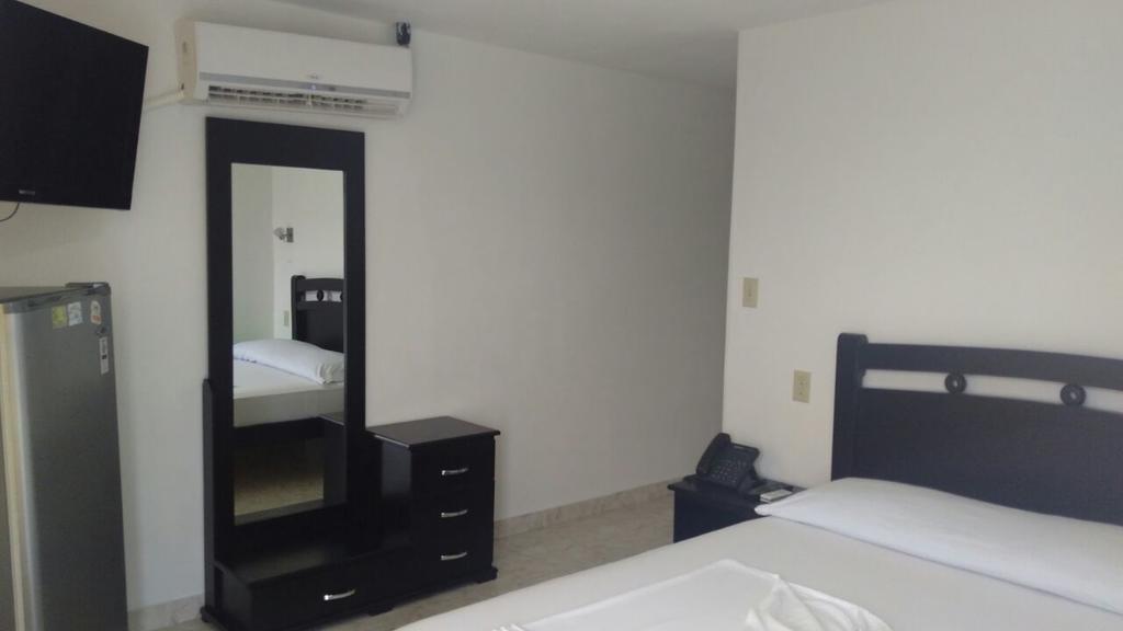 Hotel Jardin De Tequendama Кали Экстерьер фото
